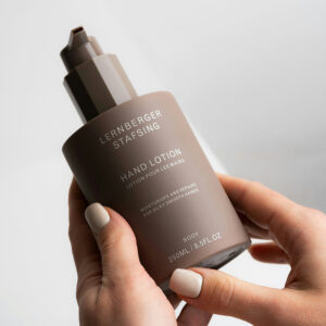 Moist Serum